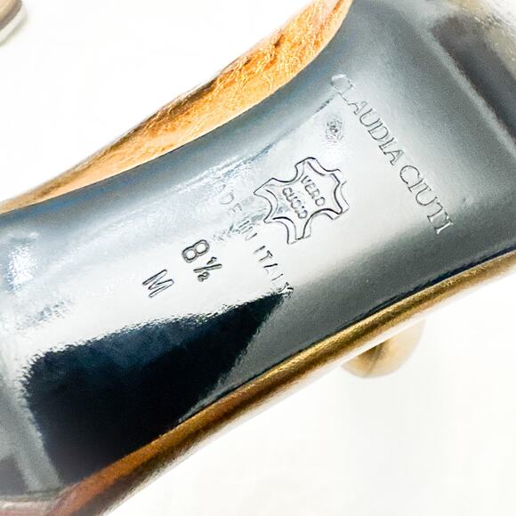 Claudia Ciuti Pointy Toe Metallic Gold Silver Accented Leather Heels Size 8.5 - Picture 3 of 5
